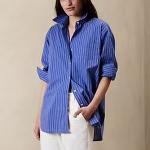 Banana Republic Factory
Oversized Cotton Shirt